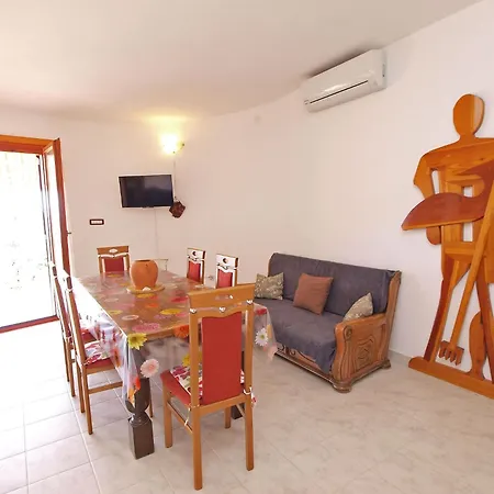 Appartement By The Sea Pjescana Uvala, - 20800 Pula